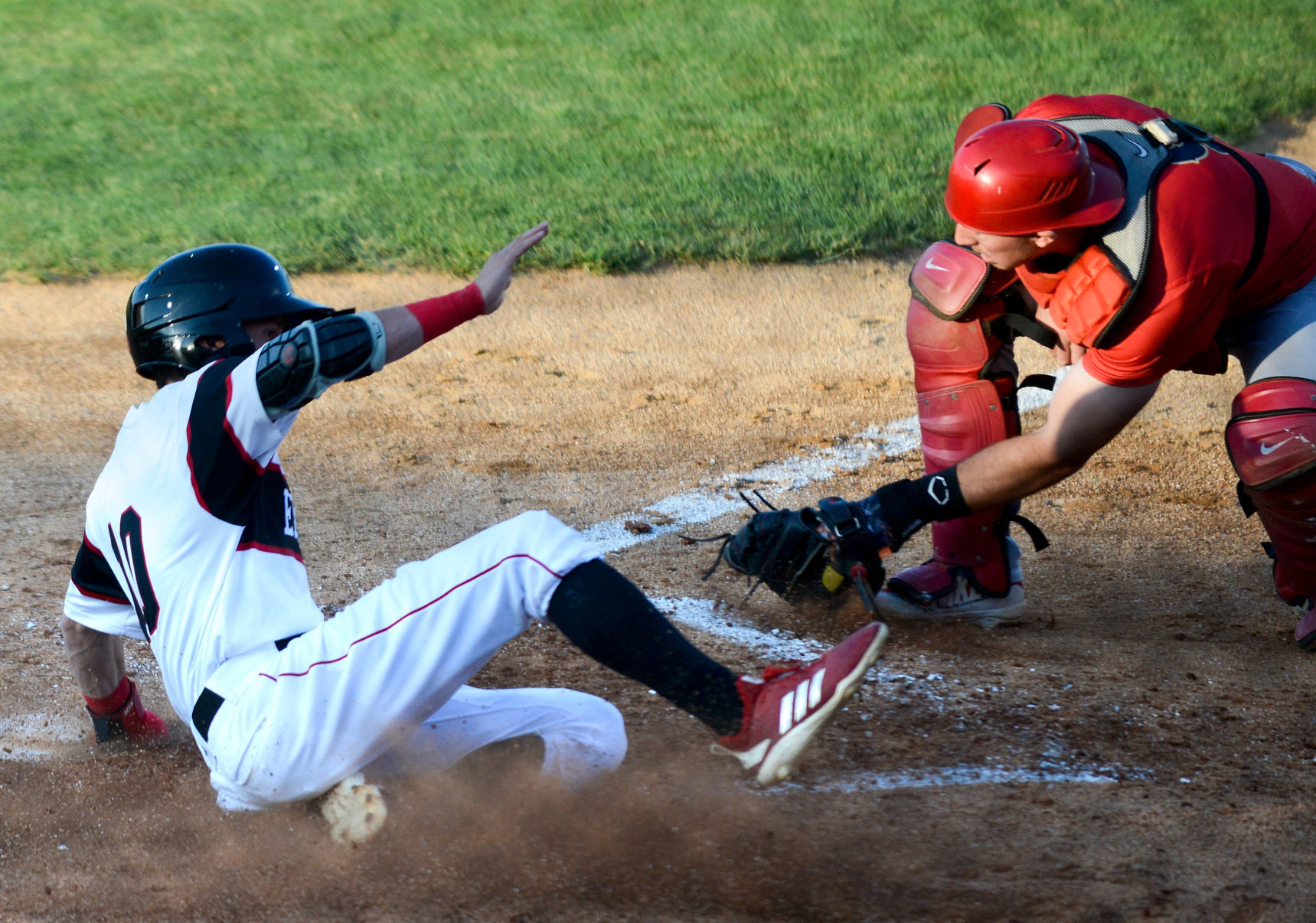 Baseball Sioux City Explorers vs. Lincoln Saltdogs